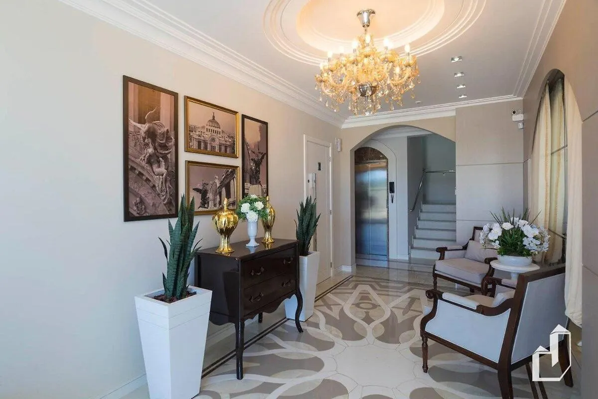 Apartamento Vista Para O Mar Com 02 Dormitorios Бомбиньяс Бразилия